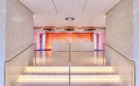 Apex Temple Court Hotel